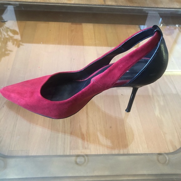 Zara Women Stilettos in Red Suede Size 6.5 - Picture 3 of 7